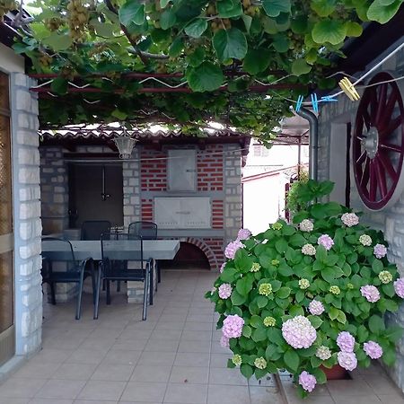 Apartman Sunce อูมัค ภายนอก รูปภาพ