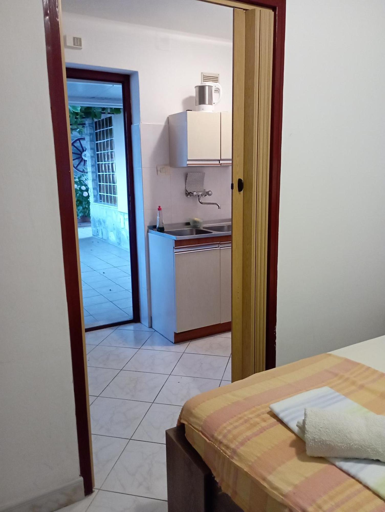 Apartman Sunce อูมัค ภายนอก รูปภาพ